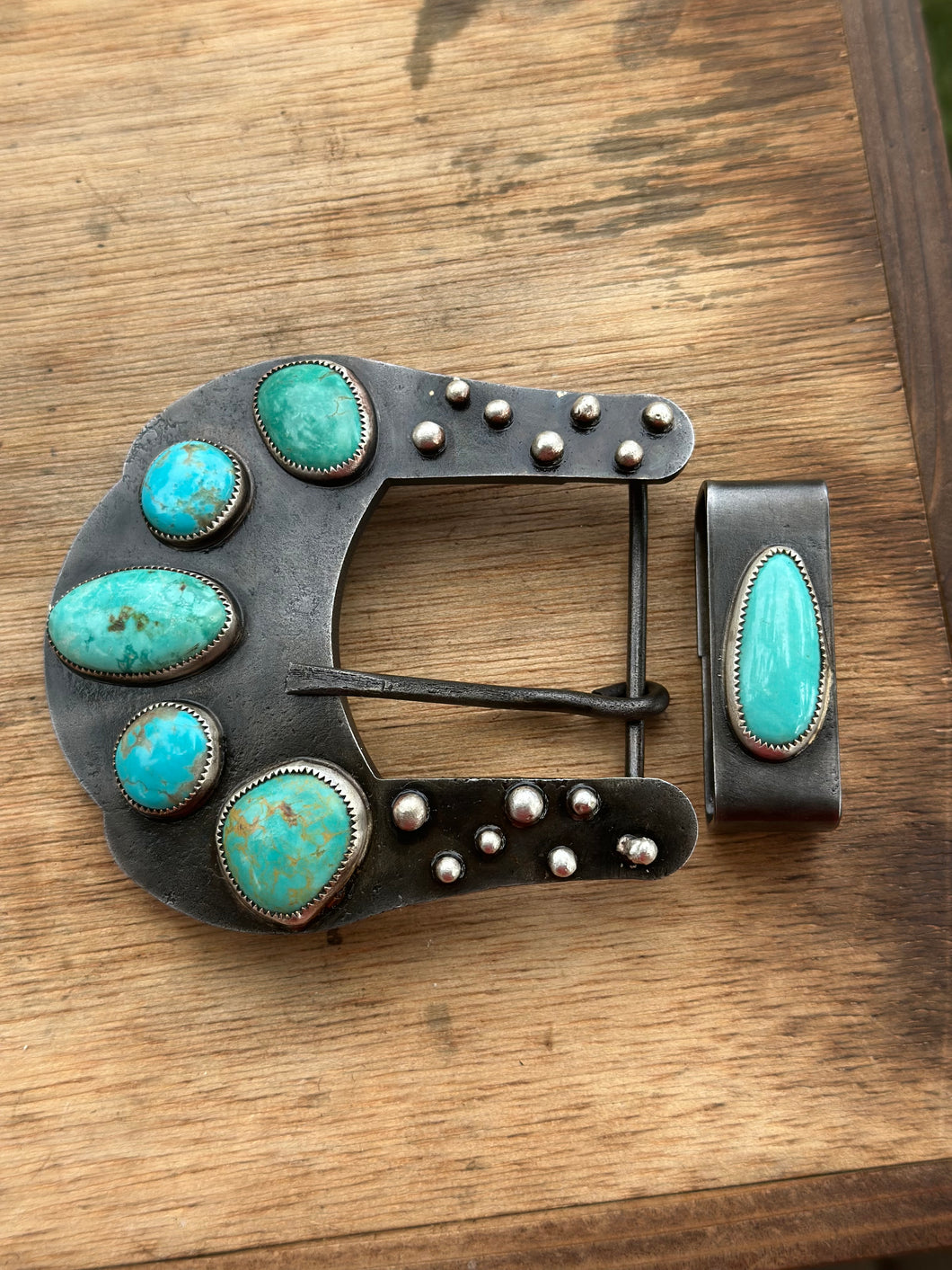 Hubei and Tyrone buckle